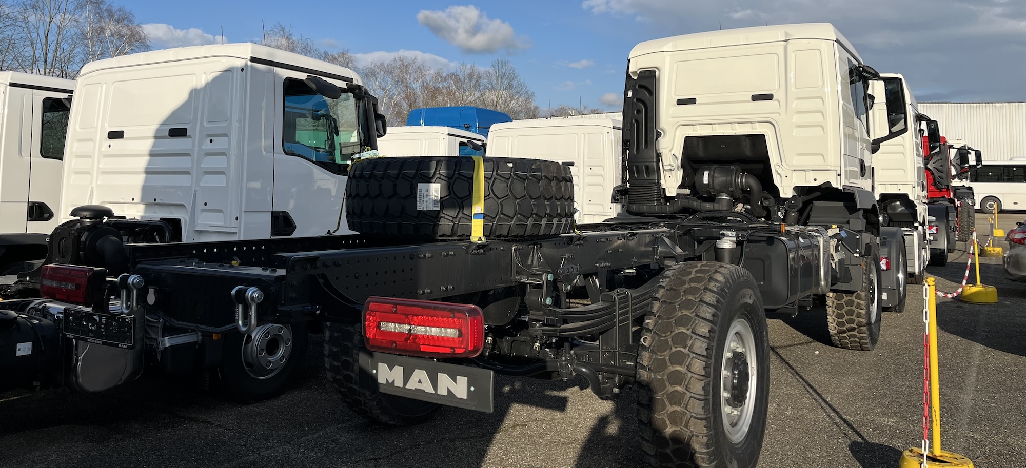 Camion d'expedition 4x4 Man TGM 18.320 châssis nu voyage offroad